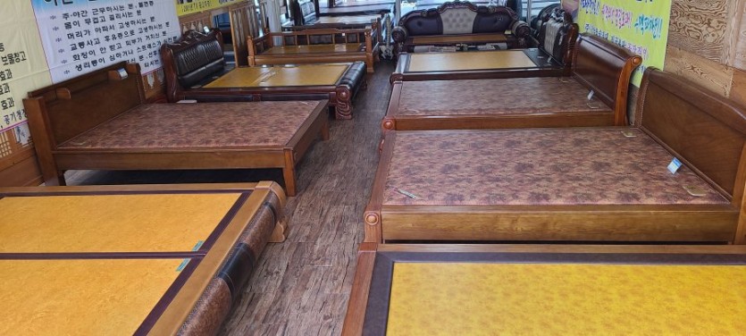 숯, 흙, 돌 등등 온열 침대 수리하세요.